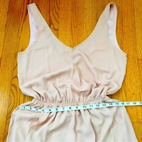 NEW Show Me Your MuMu V-neck Nude Pink Chiffon Side Slit Maxi Bridesmaids Dress - Picture 12 of 16